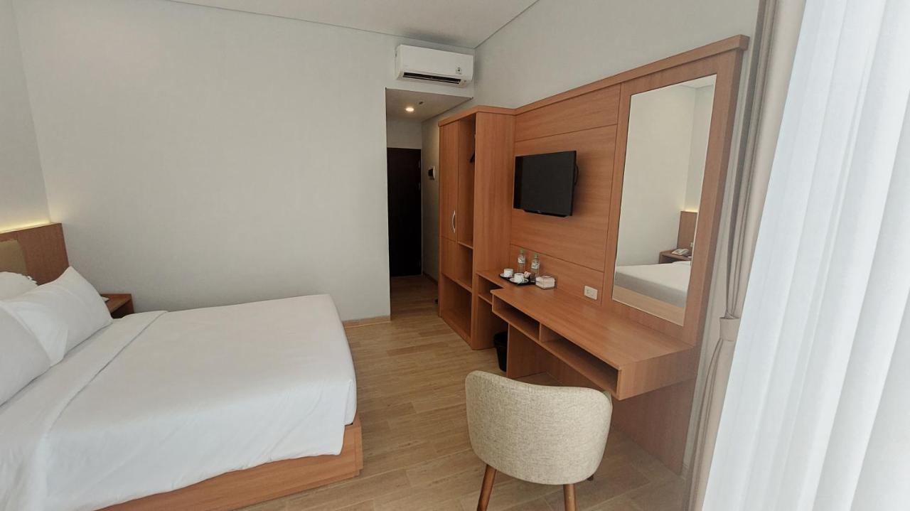 Ayman Syariah Hotel Surabaya Bagian luar foto